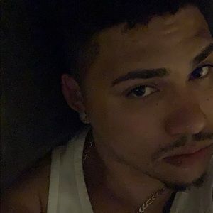 Meet your Posher, Logan